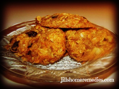 Whole-Wheat Honey Oatmeal Raisin Cookies