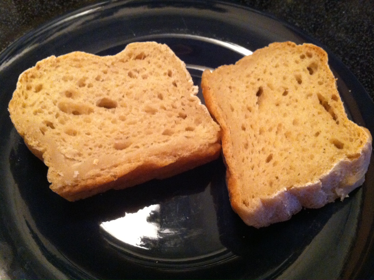 sliced gluten free sandwich bread