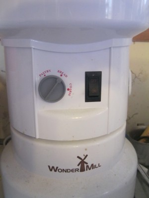 Wondermill grinds great grains.