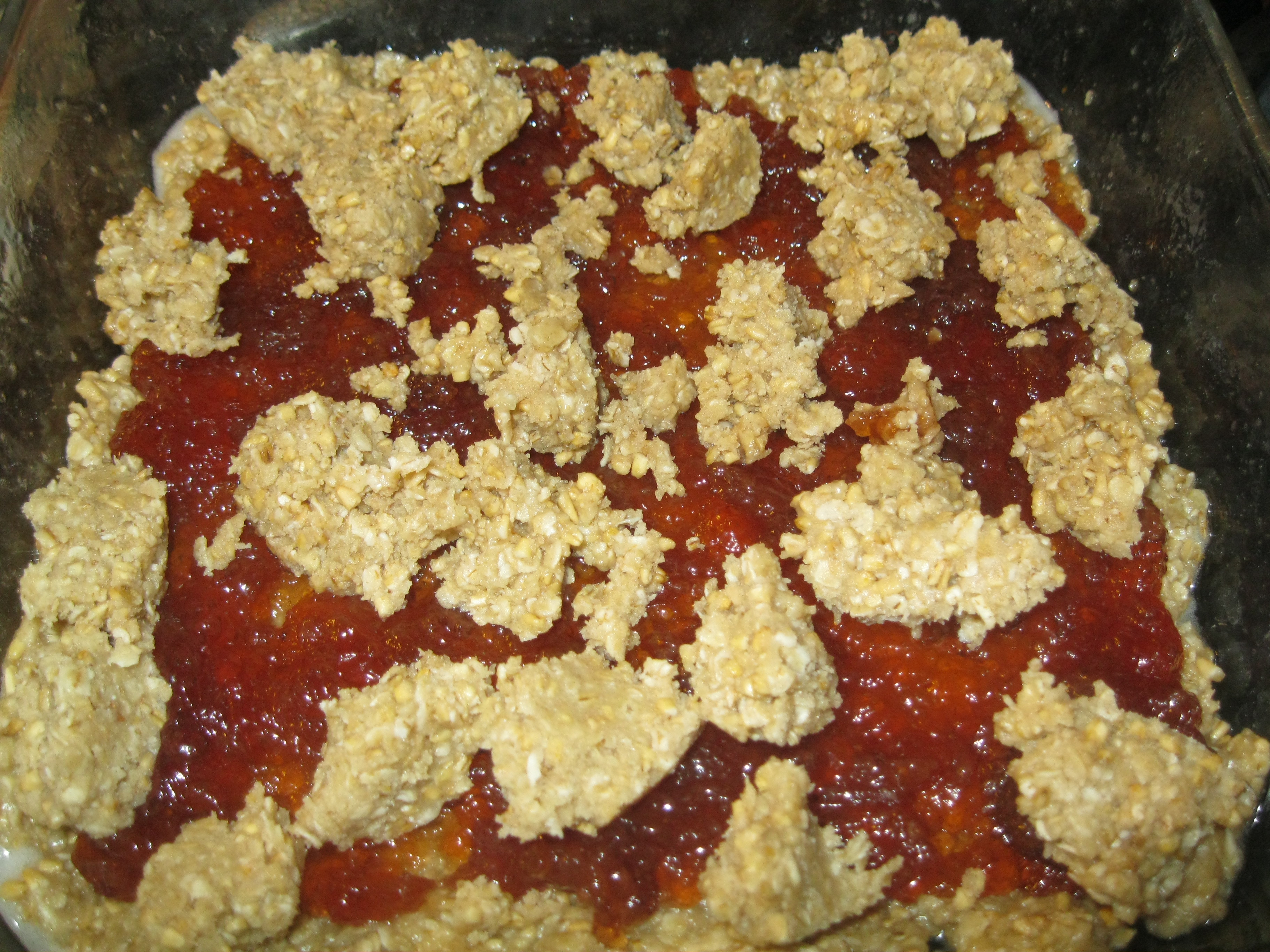 Strawberry Oatmeal Bars