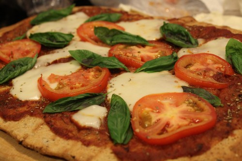 grilled margherita pizza