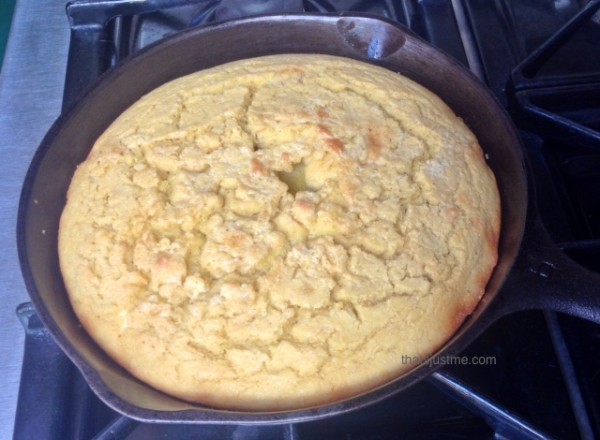 baked corn quinoa bread