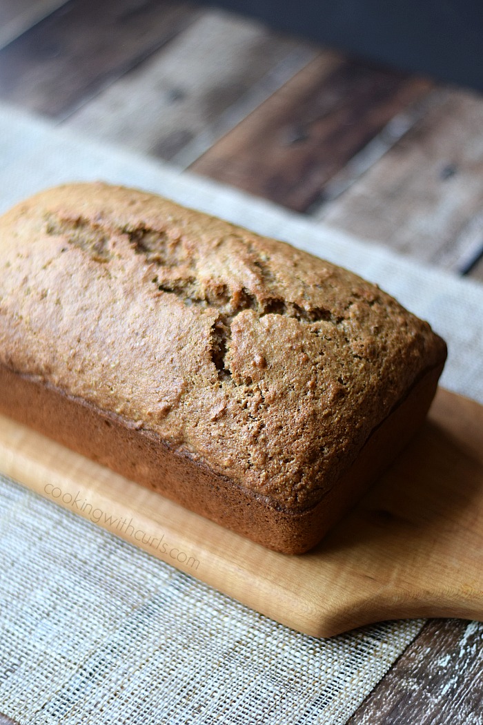 Whole Wheat Banana Nut Bread | cookingwithcurls.com | #wondermill #wholegrain